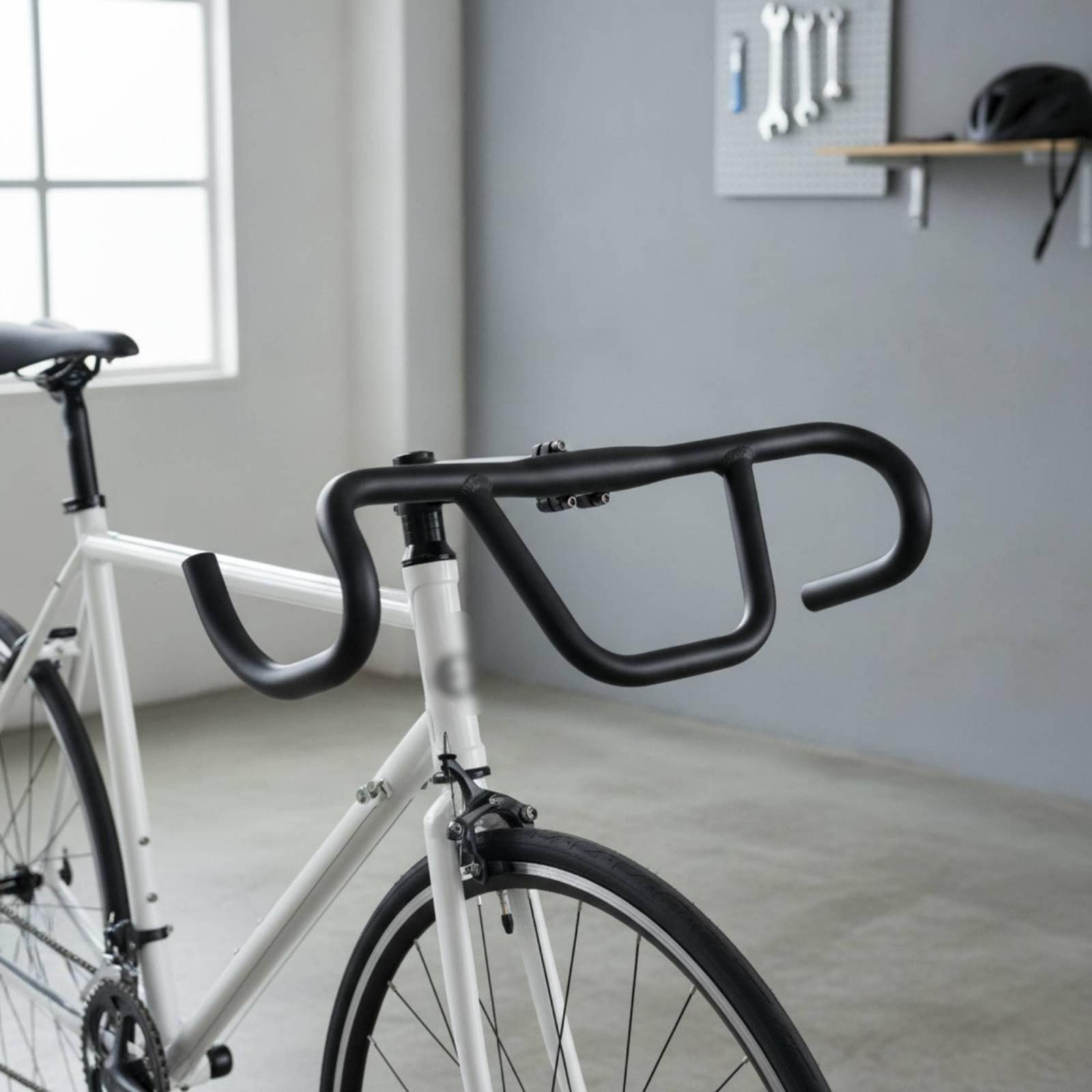 Cycling Commute Essentials - Set Invernale per Esterni: Cappello, Guanti