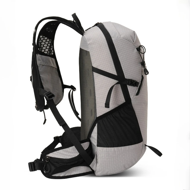 Zaino da Escursionismo 25L, Bo - Cycling Commuter Backpack recensione e prezzo